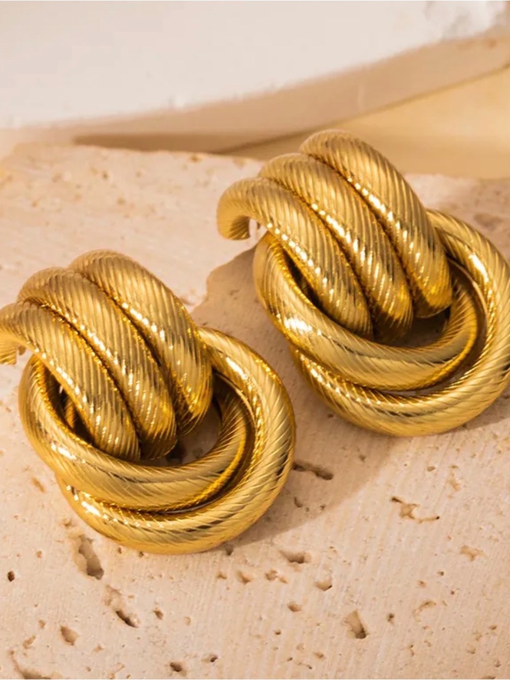 18k Gold chunky Knotted Hoop Earrings - Women's Accessories